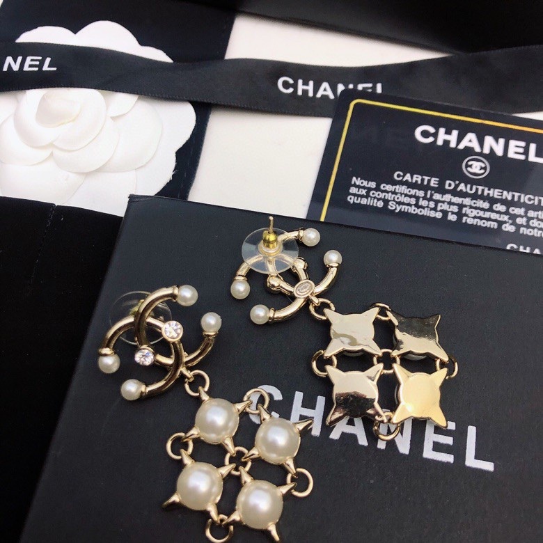 CHANEL